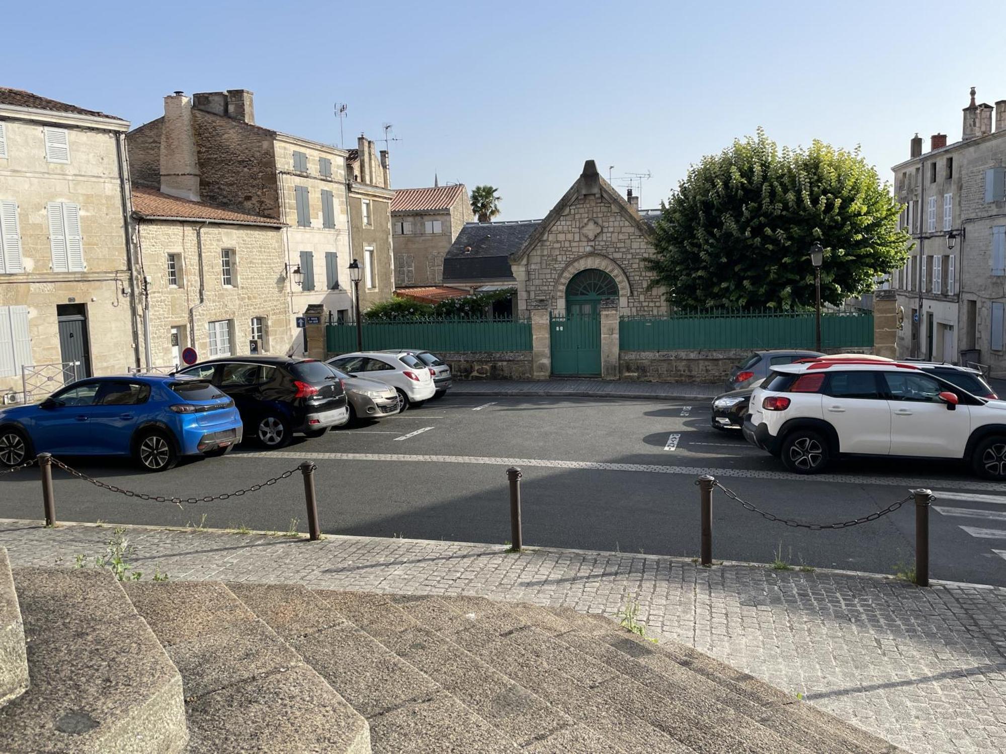Chez Jean-Yves Et Zoe - La Dolce Vita - Au Calme, Tres Propre, Proche Parkings 尼奥尔 外观 照片