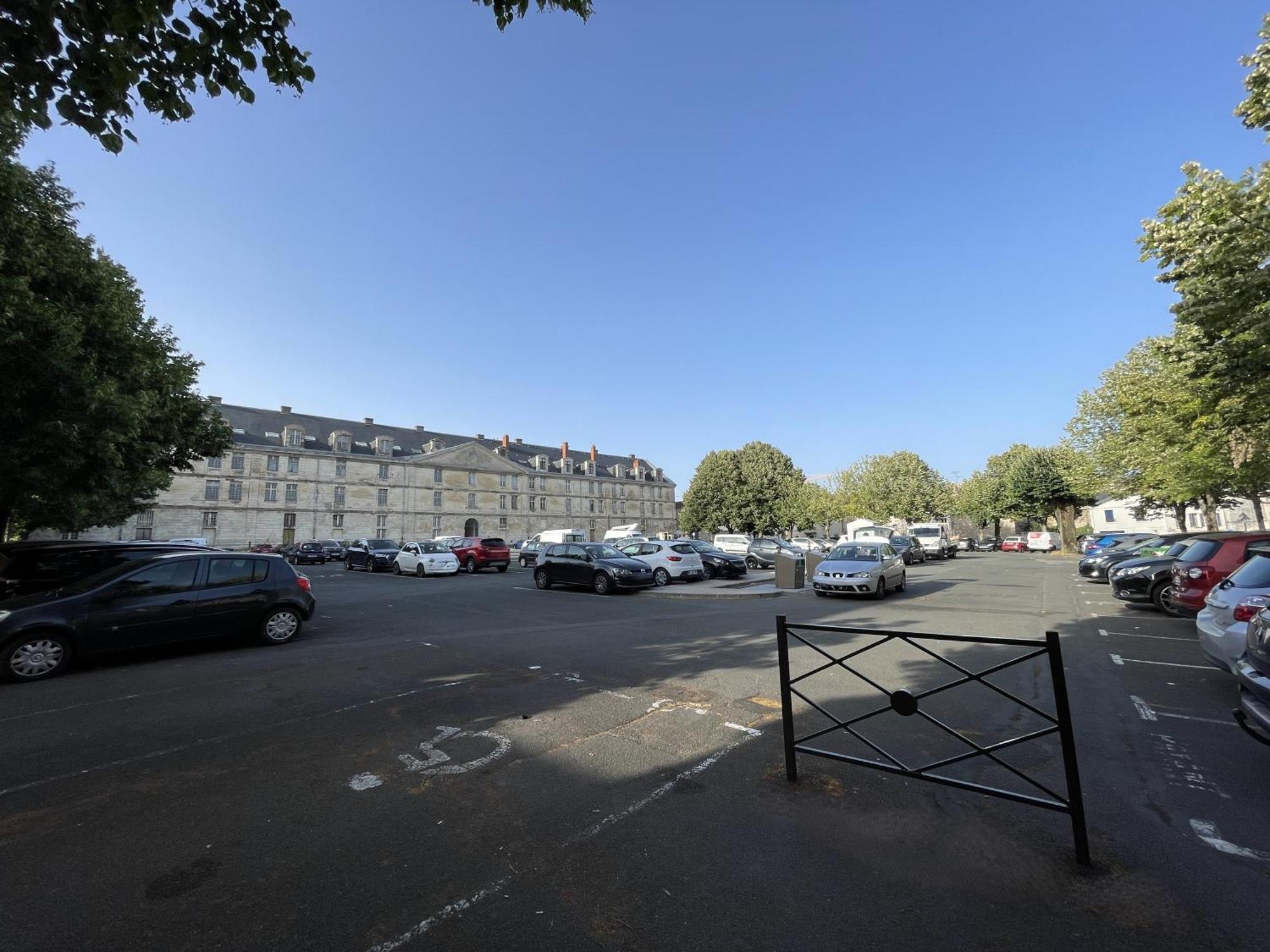 Chez Jean-Yves Et Zoe - La Dolce Vita - Au Calme, Tres Propre, Proche Parkings 尼奥尔 外观 照片